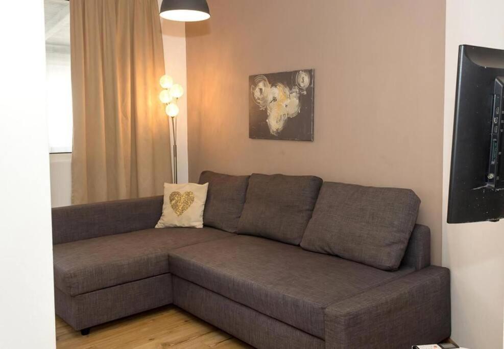 Modern Bright Apartment Close To City Center And Grand Mall 瓦爾納 外观 照片